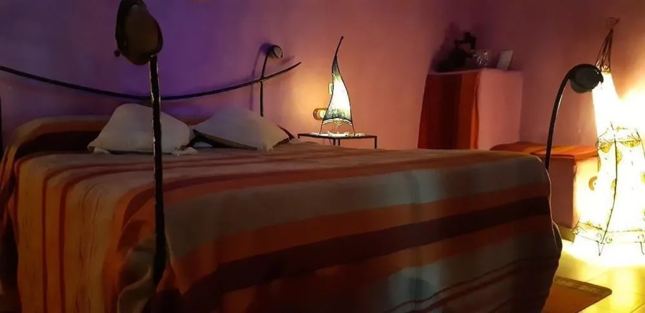 Hotel Cueva Tardienta Monegros - Adults Only