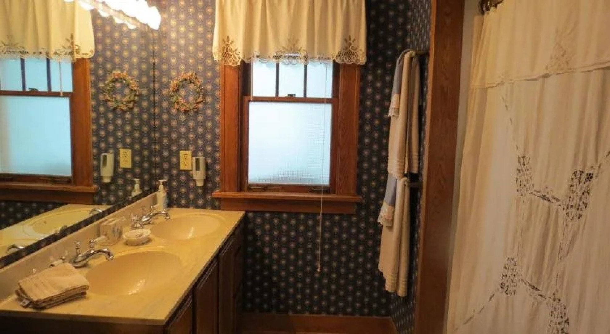 Lilac Village Bed and Breakfast