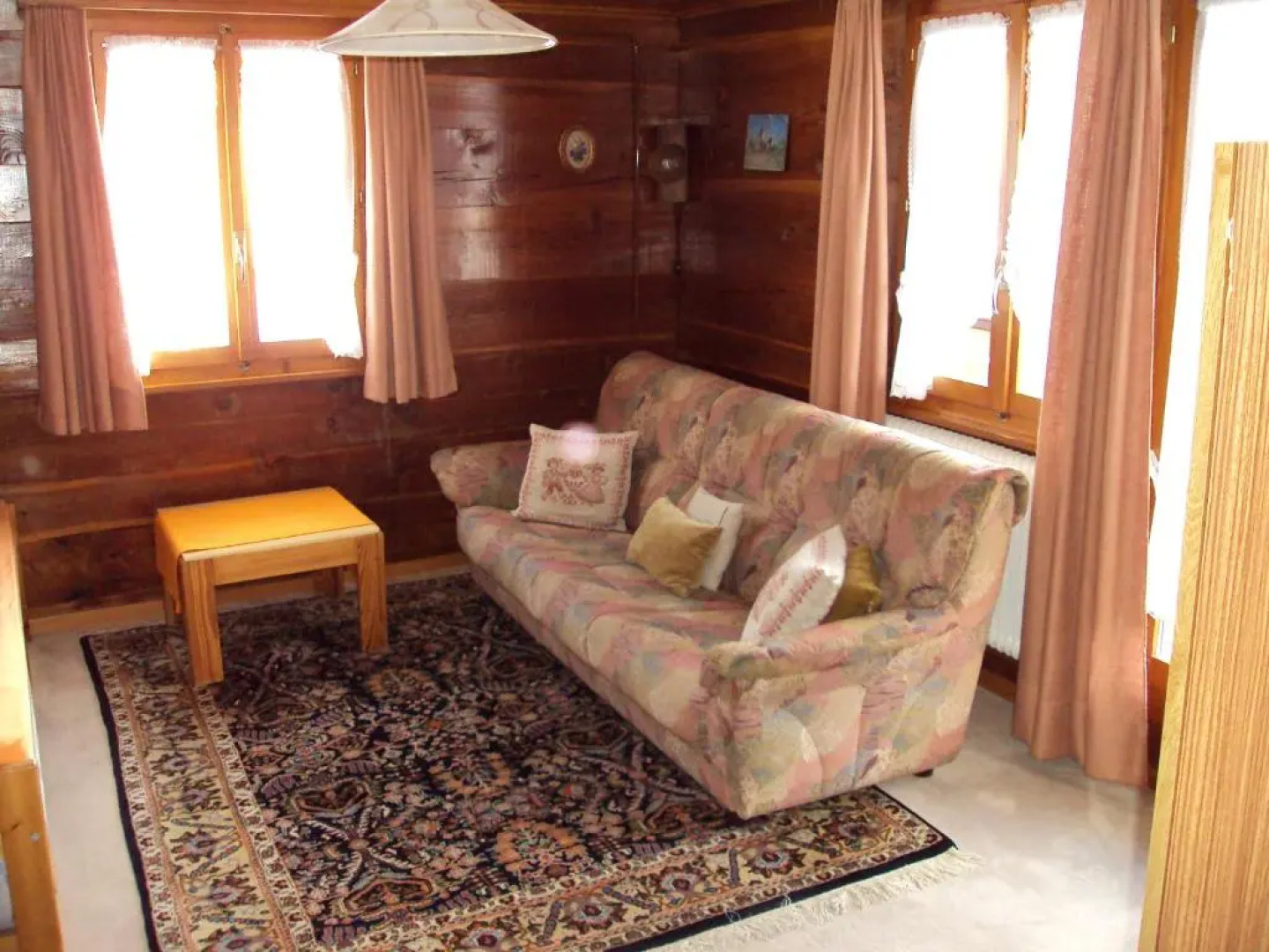 Heiderösli 1st Floor and Attic Apartment