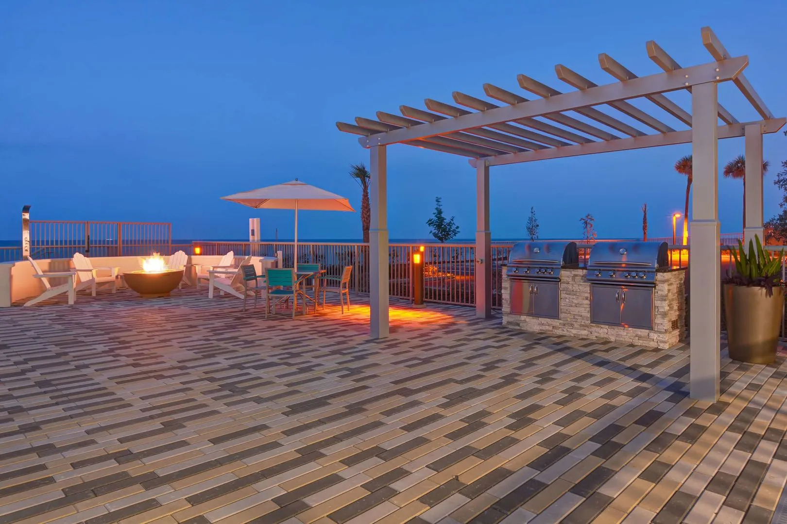 Home2 Suites by Hilton Ormond Beach Oceanfront