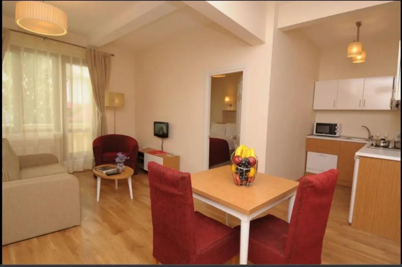 Three Apples Suites and Hotel