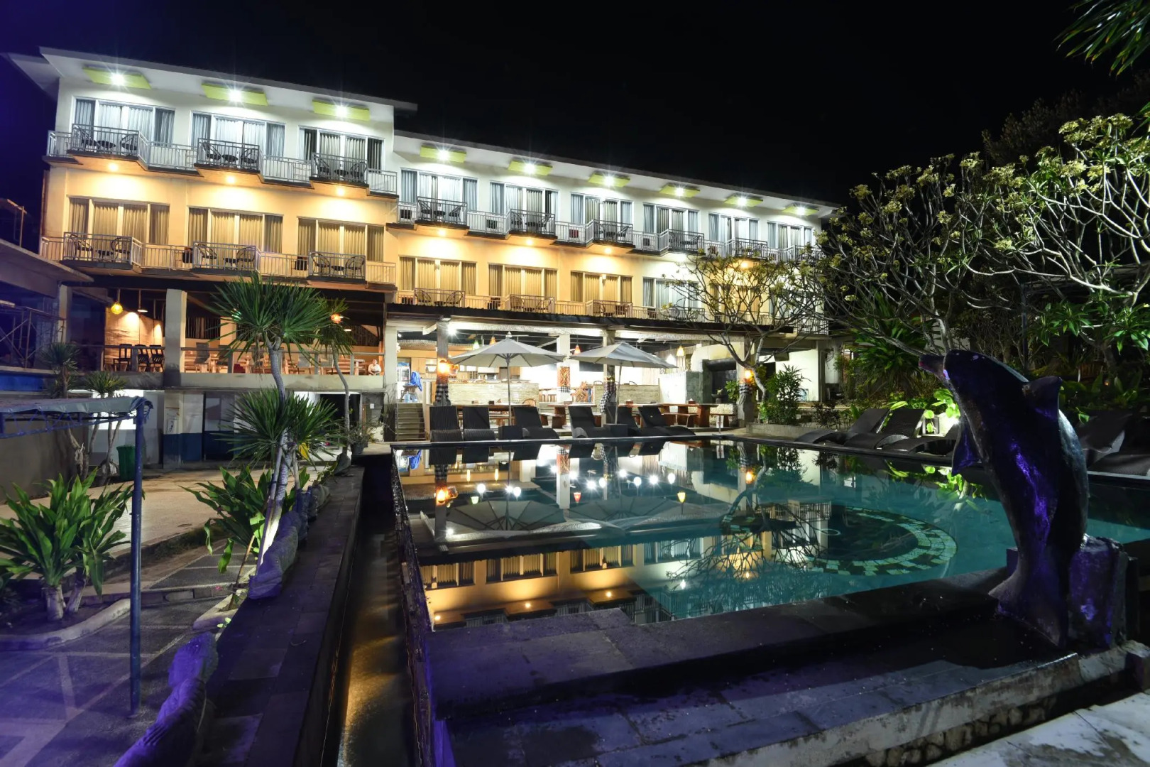 The Tanis Beach Resort Nusa Lembongan