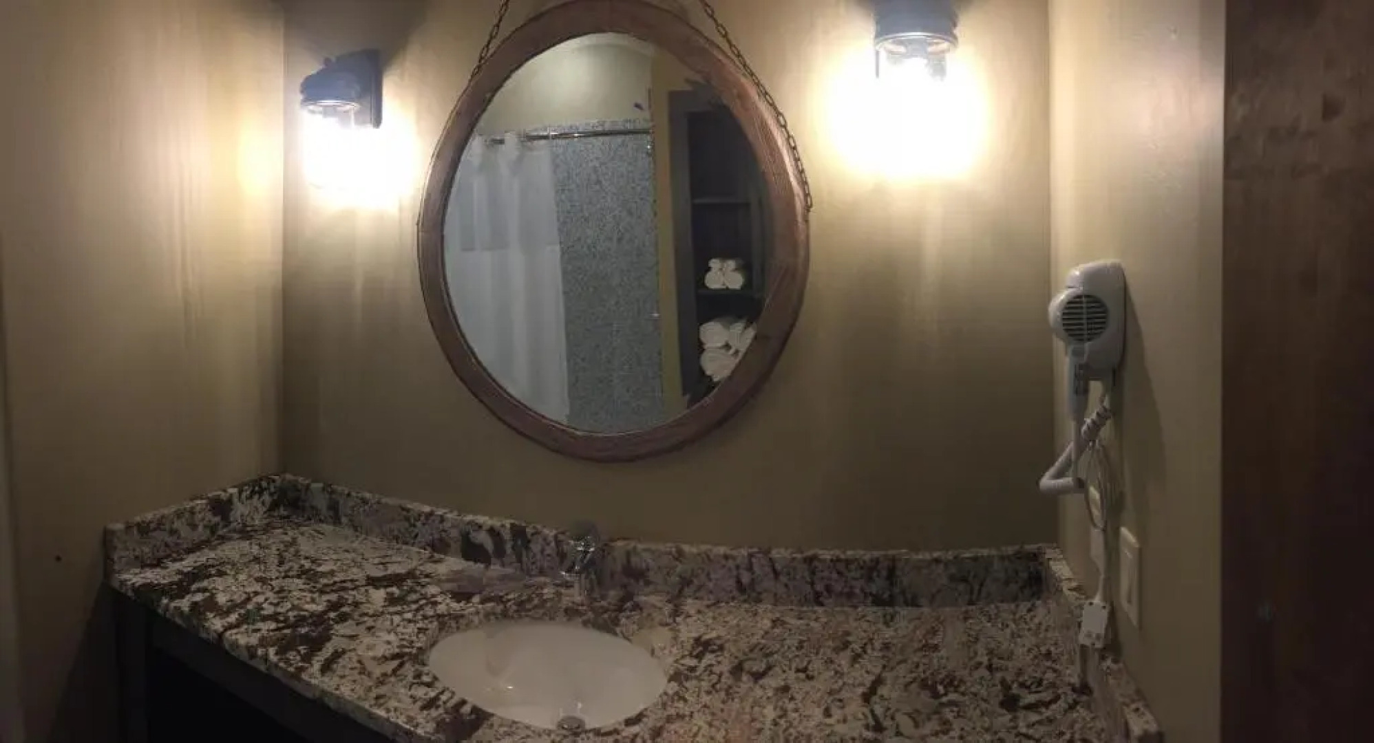 Canyon Country Lodge