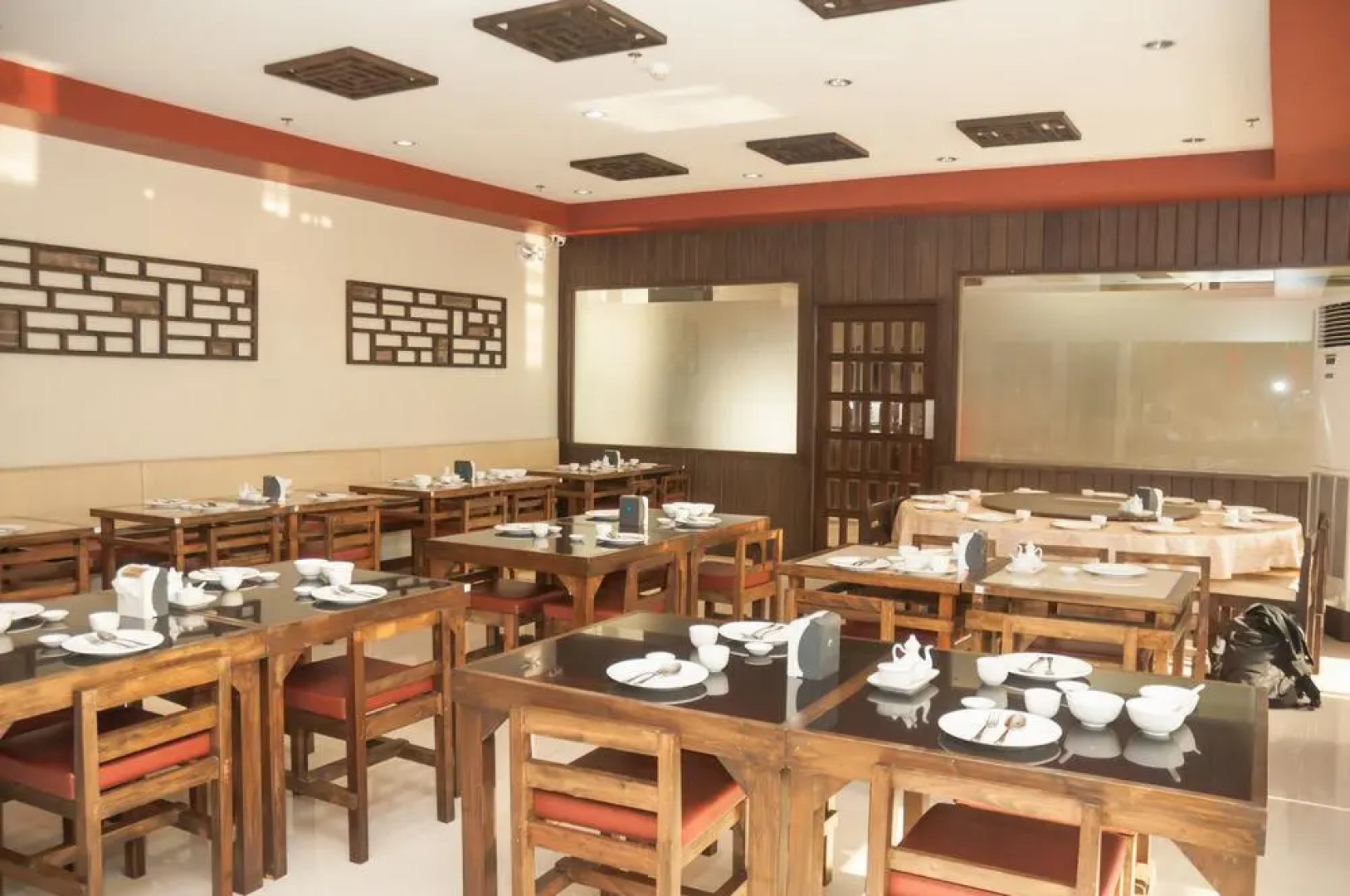 OYO 110 Asiatel Airport Hotel