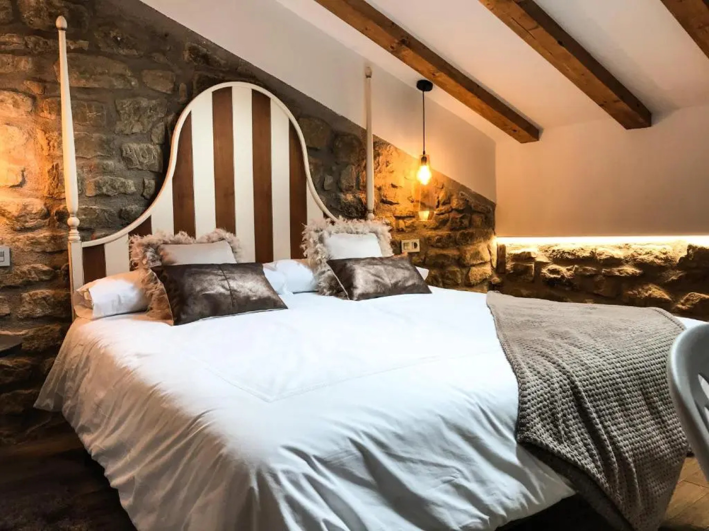 La Casona de Alútiz & Bodega