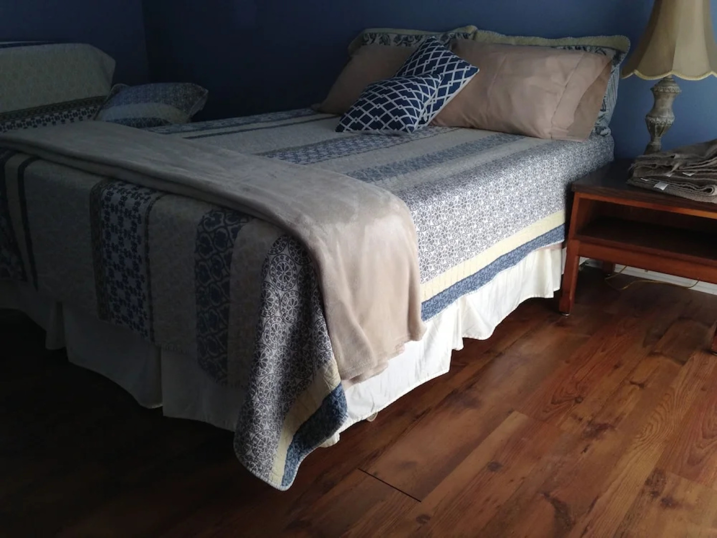 Warbler's Roost Country Inn B&B