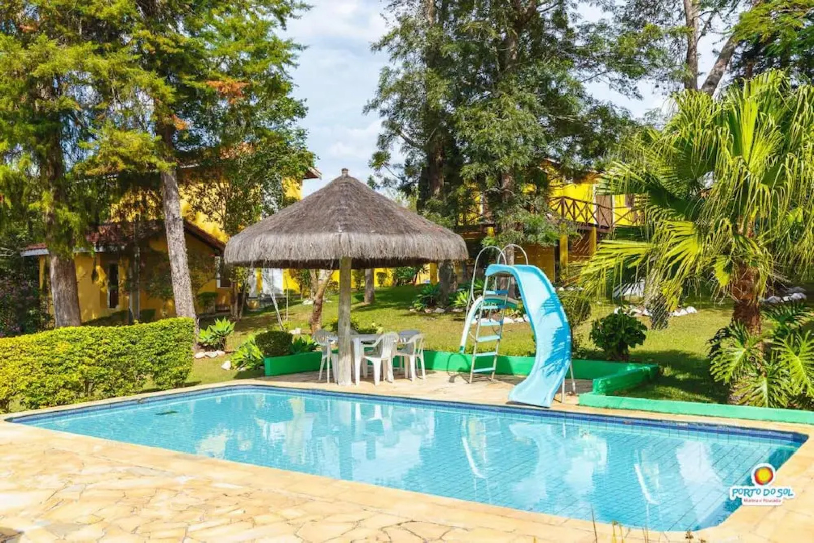 Marina e Pousada Porto do Sol