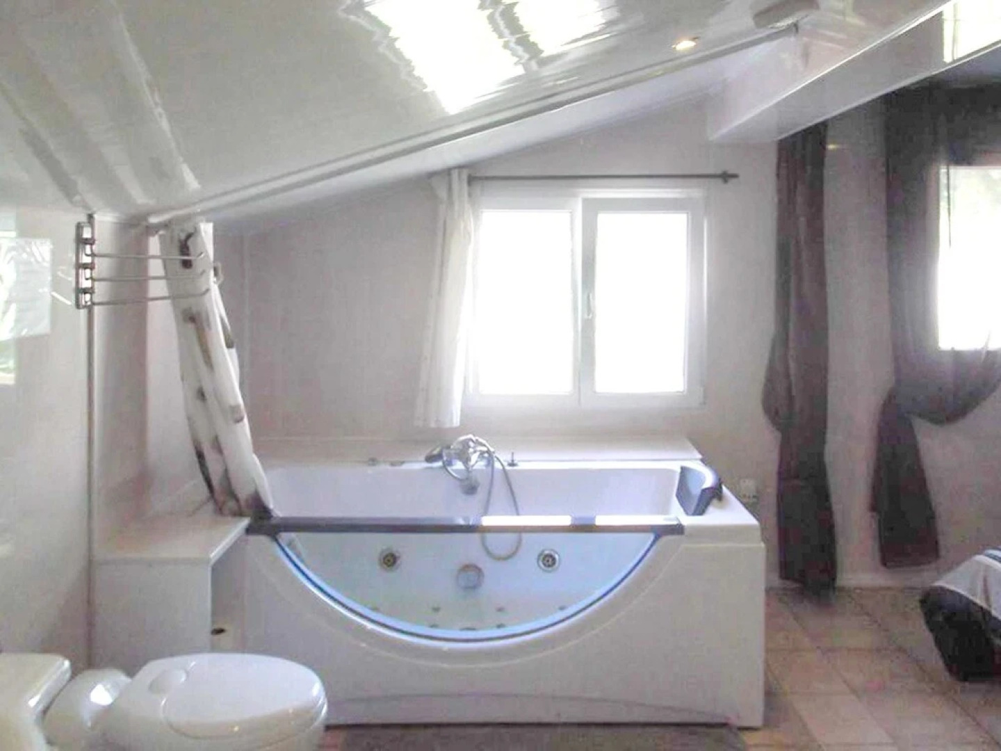 Apartment With one Bedroom in Arès, With Enclosed Garden and Wifi - 80