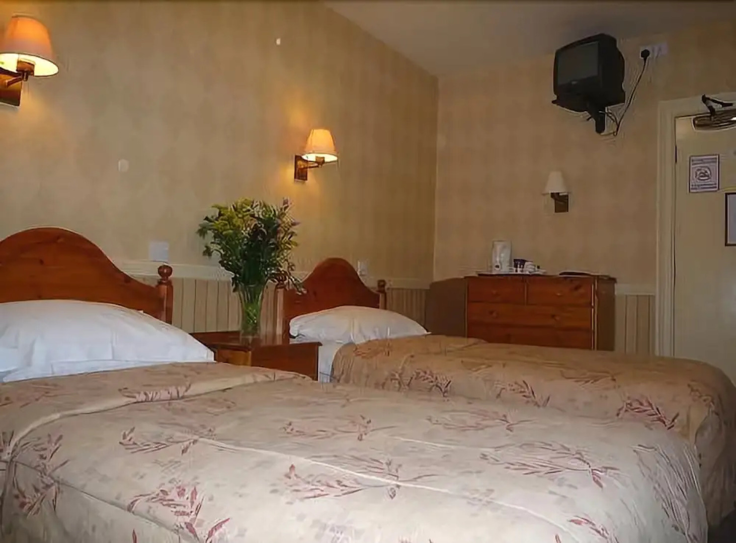 Bridge End Hotel