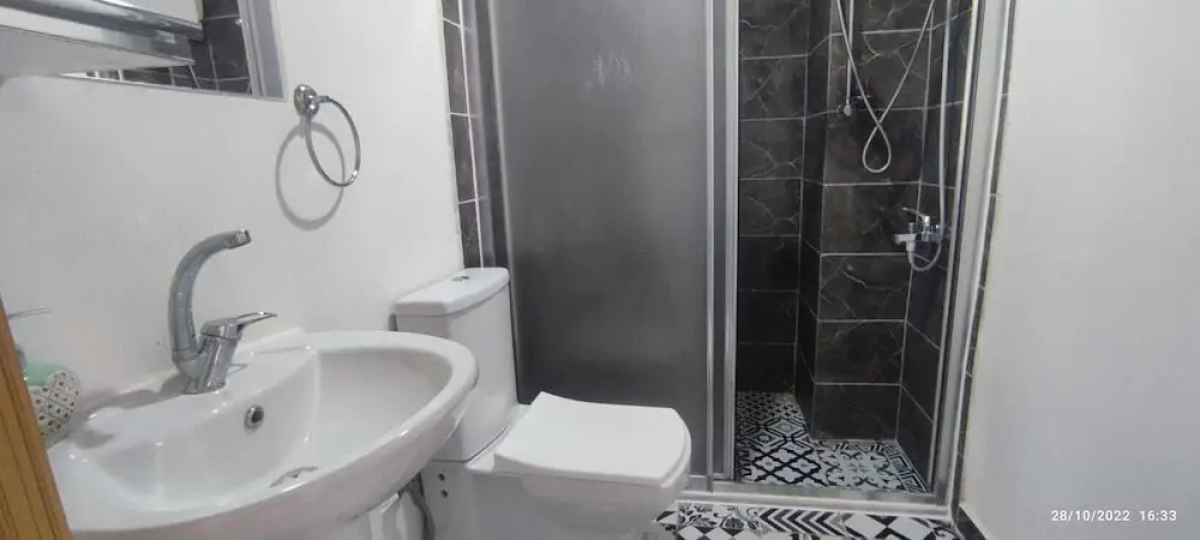 Çeti̇n Rezi̇dans Otel