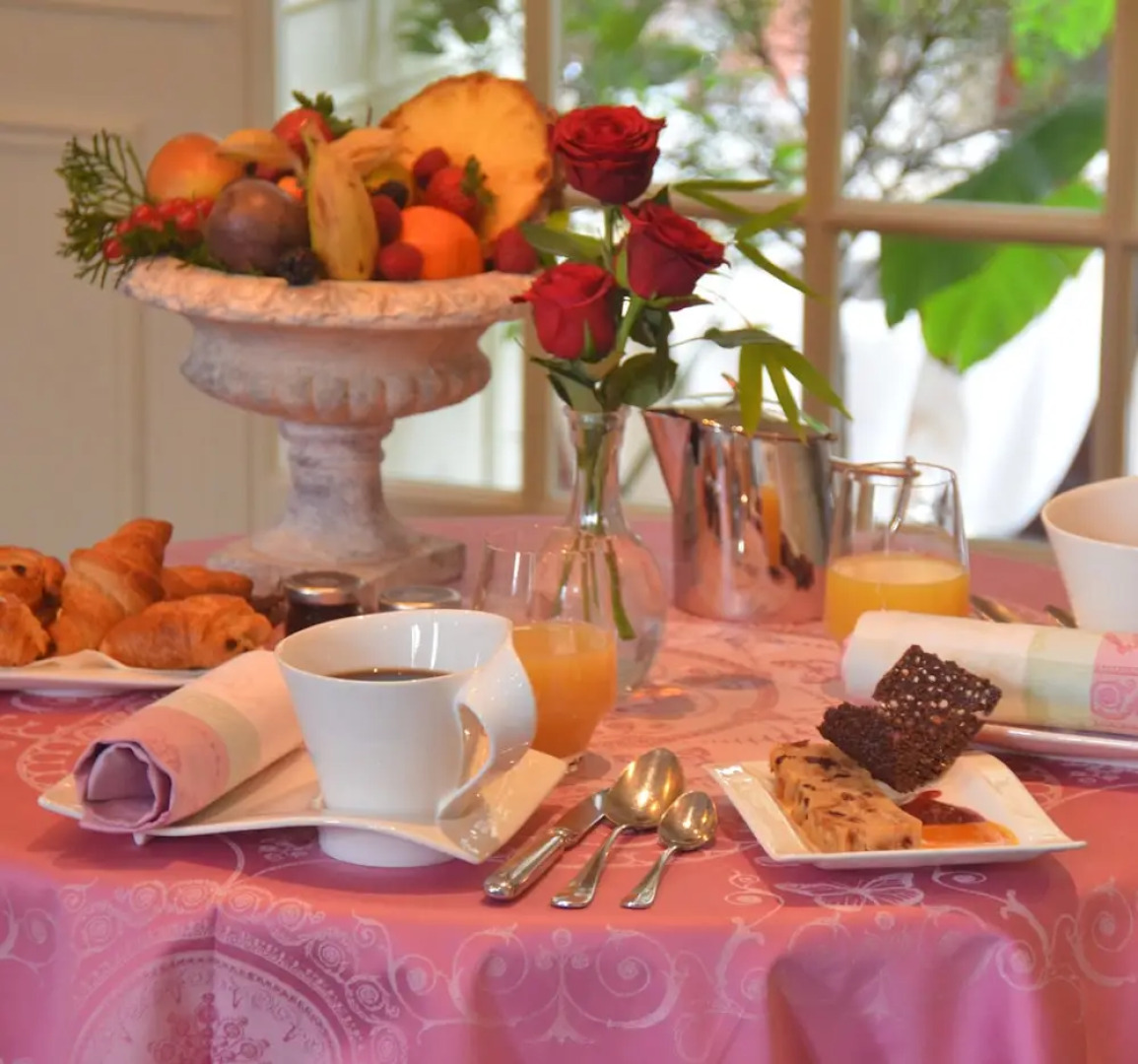 Châteaux Demeures Hôtels     Le Cheval Noir