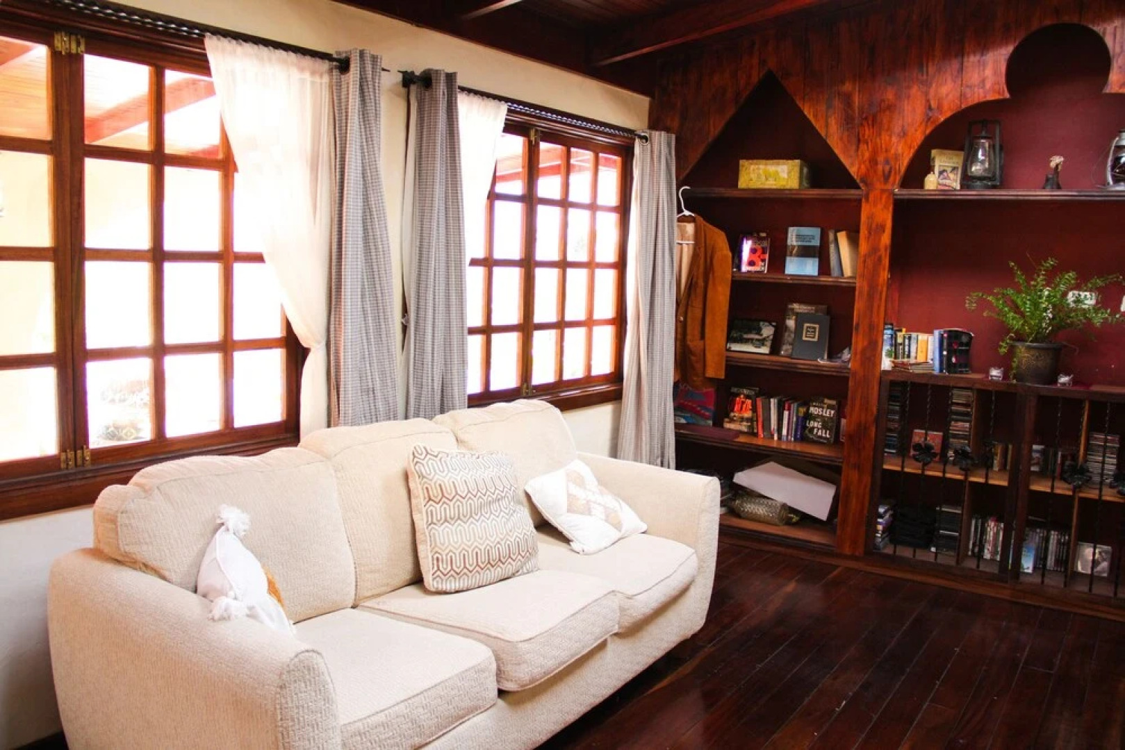 World Famous Toad Hall Hotel