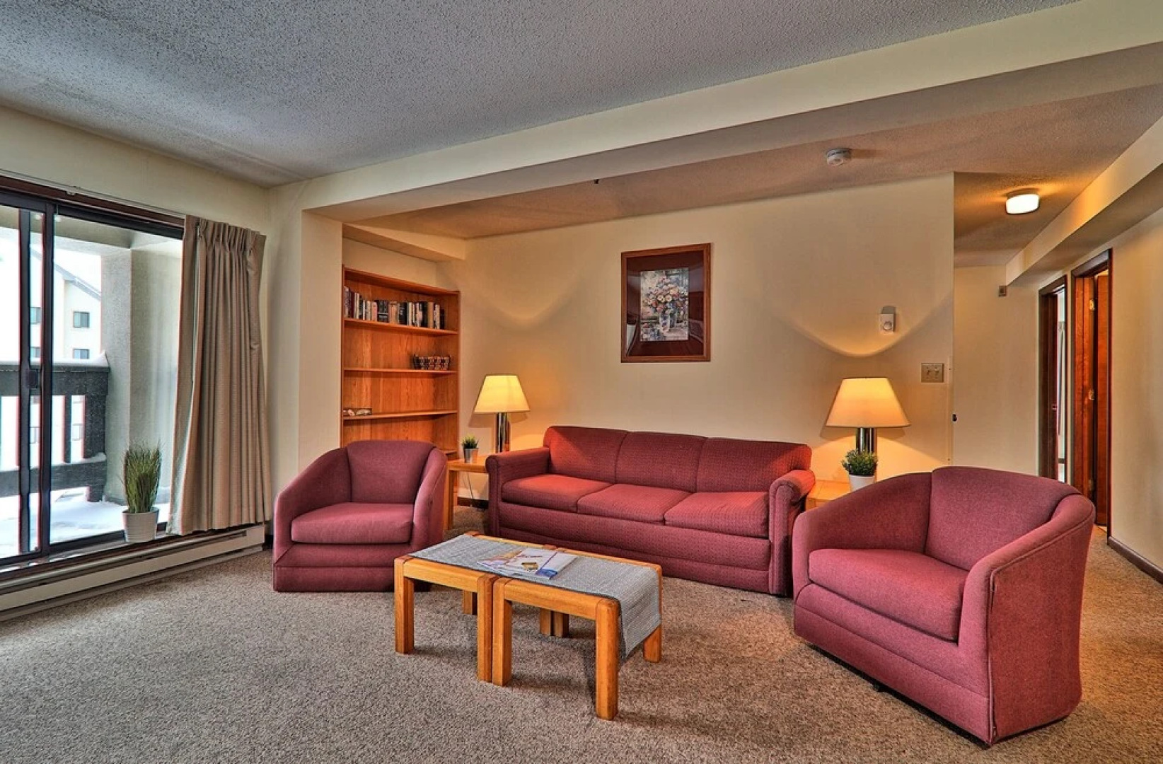 "roomy" Mountain Green 3BR Condo w/ Amenities 3b14