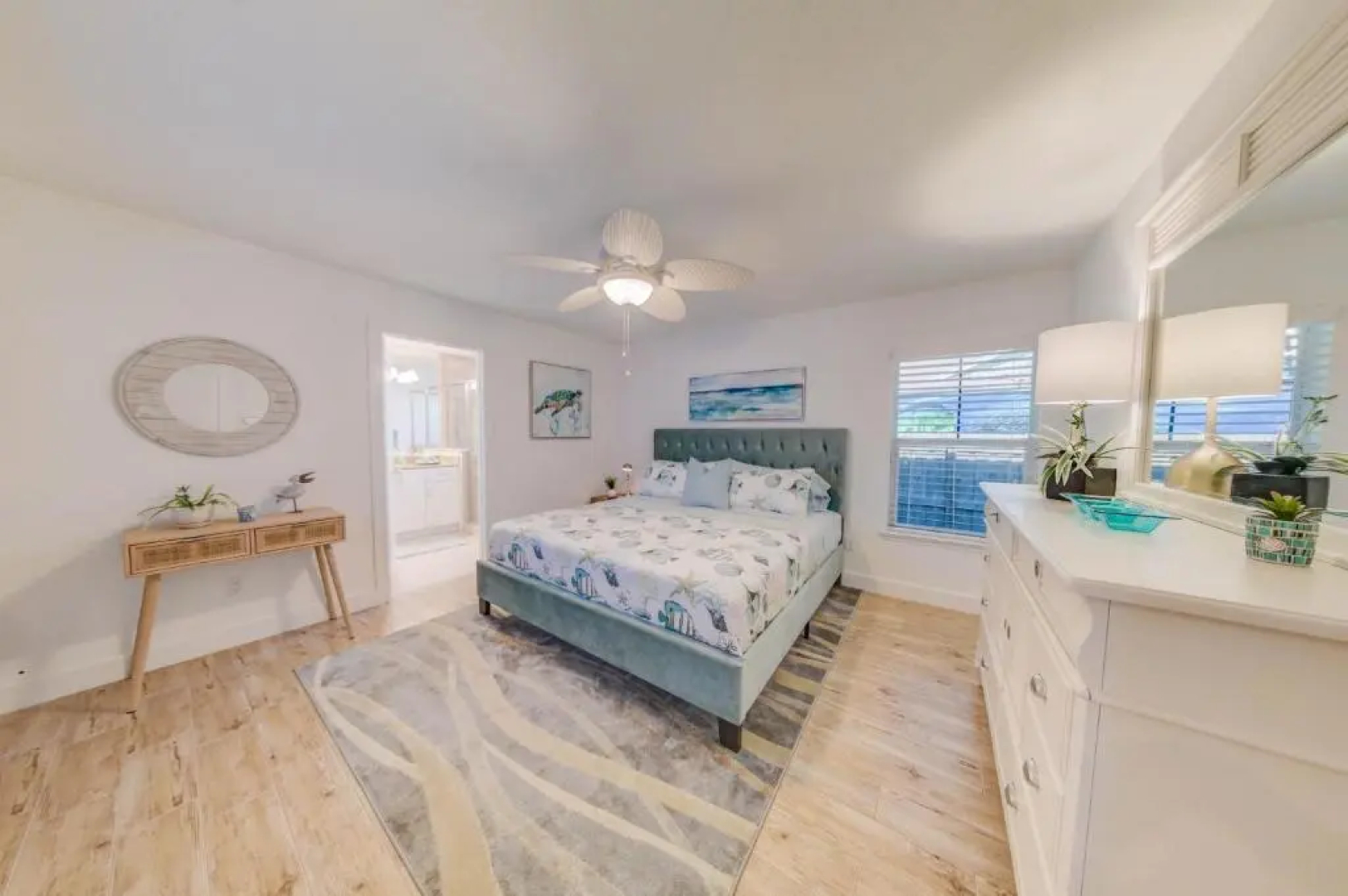 AQUA PEARL NEW Pool Home Perfect Beach Biking Hiking Boating Sleeps 8 - Includes Golf Cart