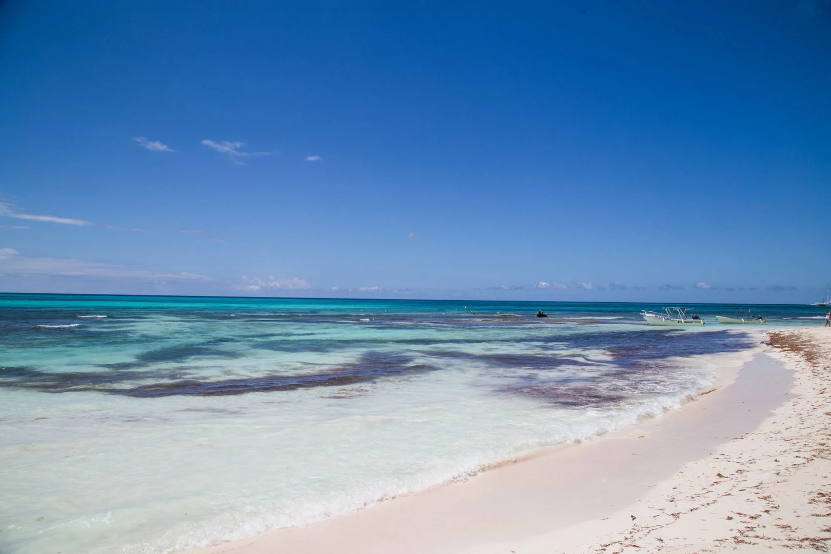 Los Flamencos Aparthotel