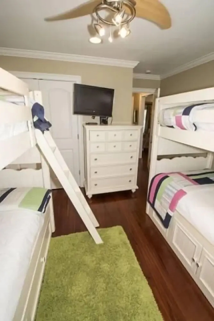 Sandpiper Court 8 by Wild Dunes, With Amenities