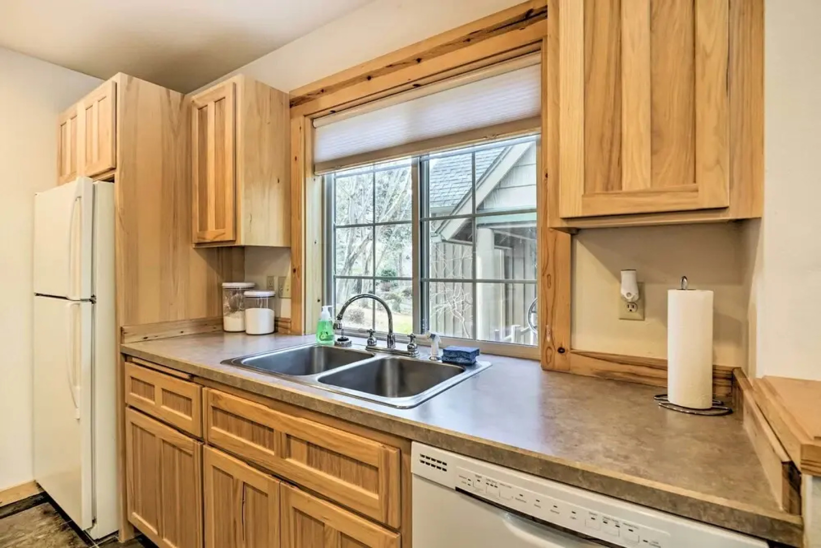 Chalet at Running Y Resort w/ Wraparound Deck!