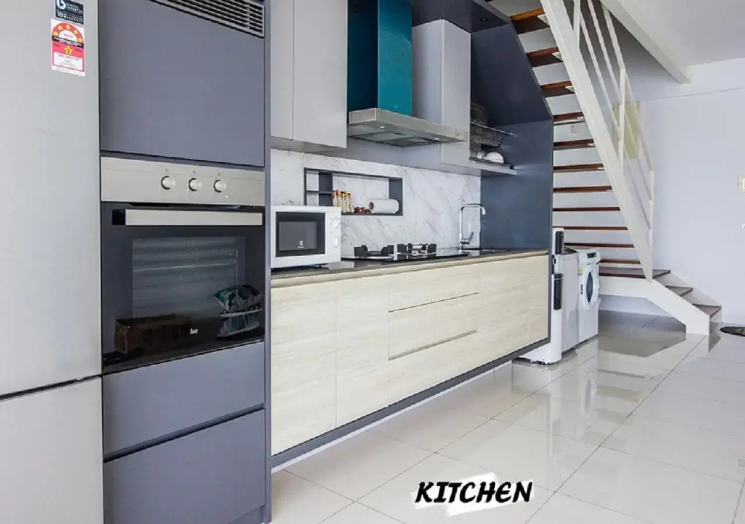 Rumahku Gurney with 270 degree Sea View