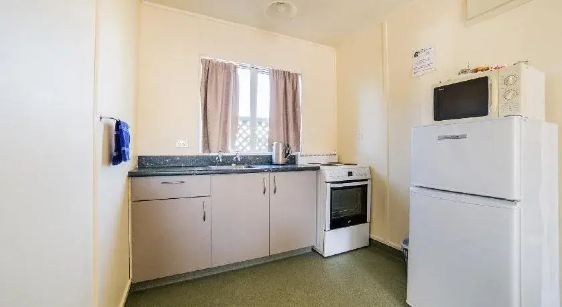 Richmond Motel & Top 10 Holiday Park