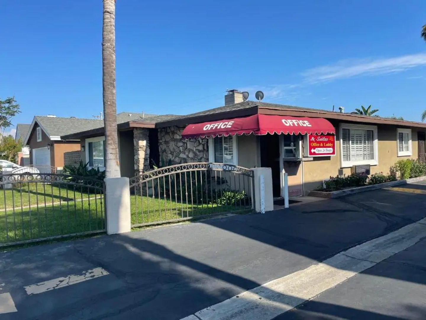 Legacy Inn and Suites