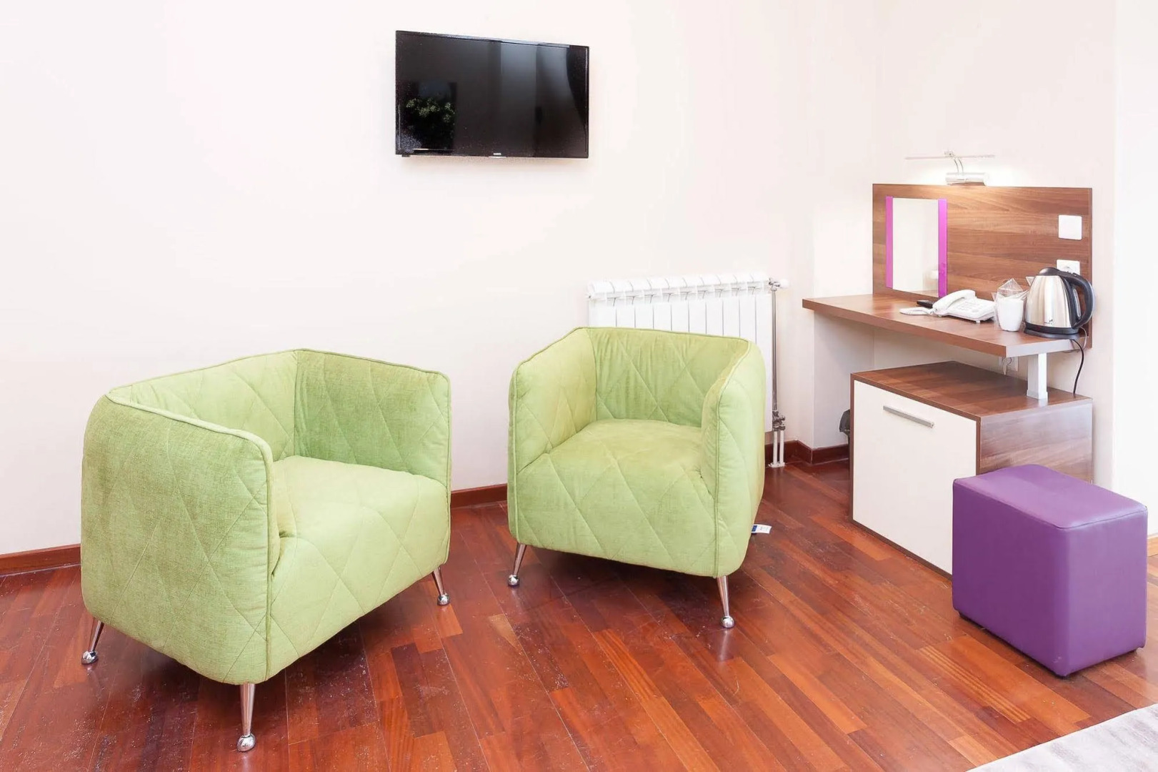 Modern Inn Boutique Hotel