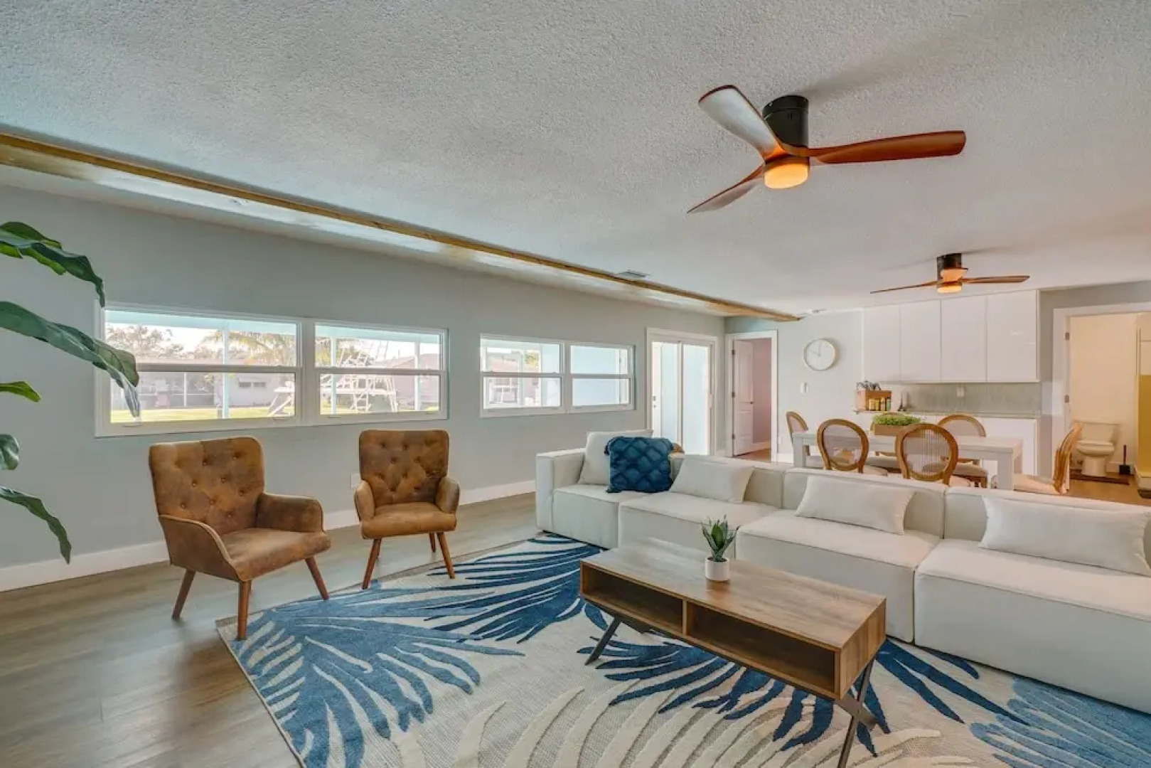 North Fort Myers Home w/ Hot Tub & Boat Dock