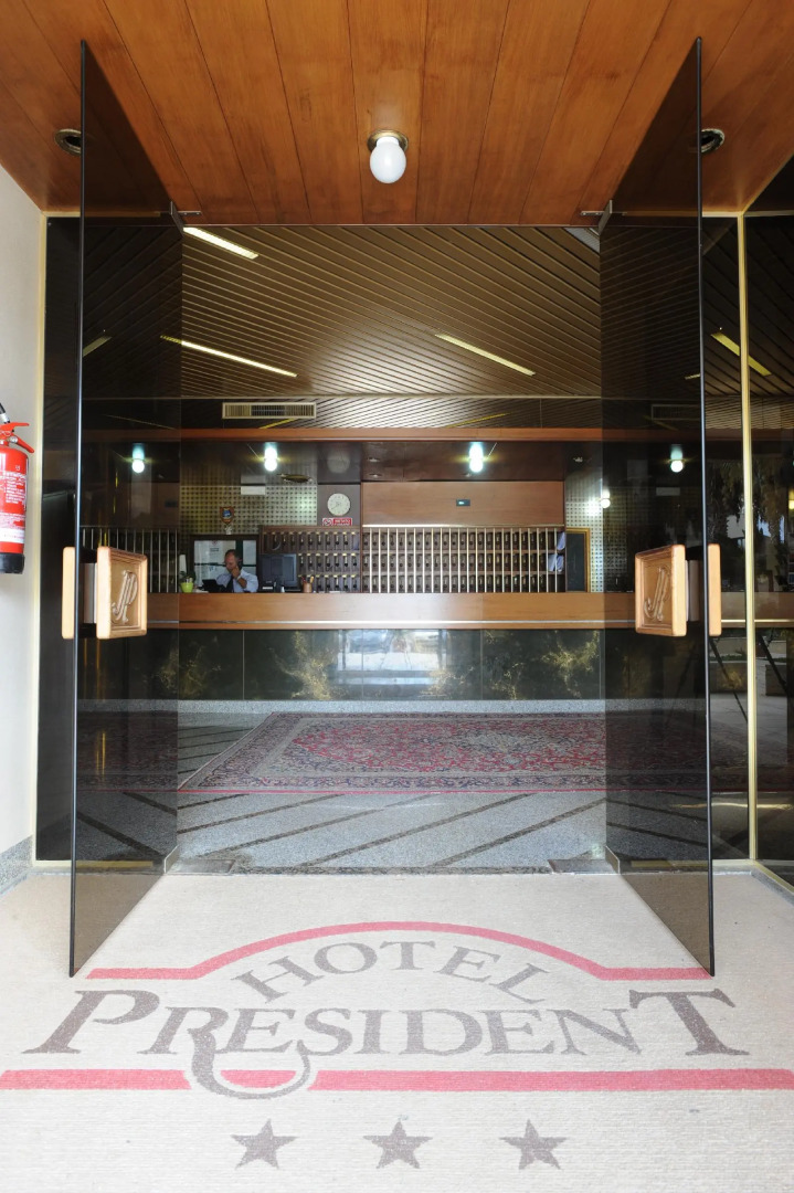 Hotel President