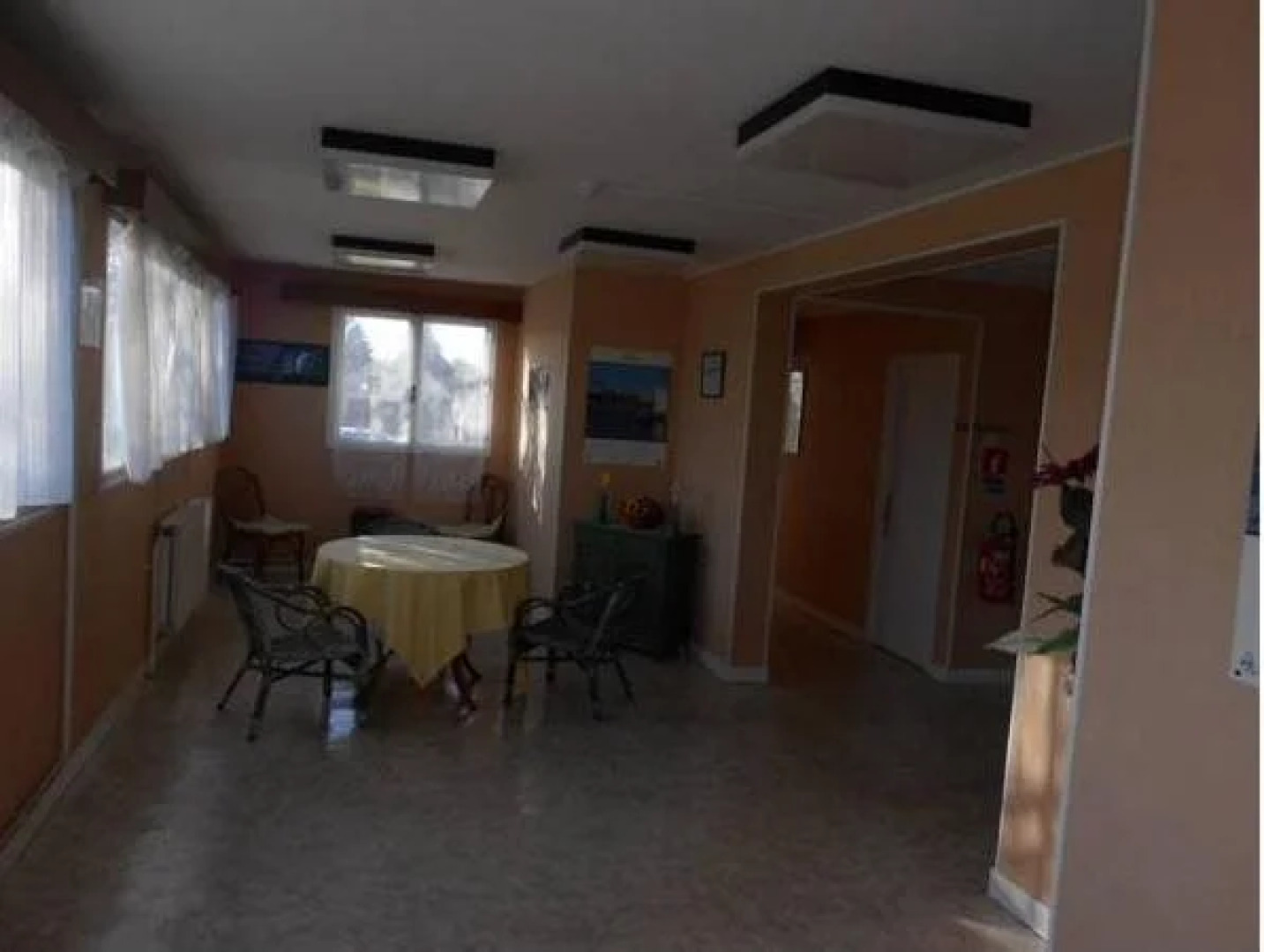 Auberge Du Pont Canal