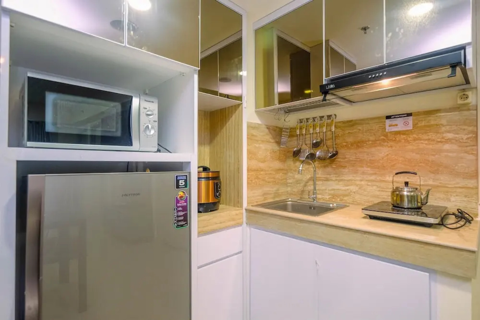 Comfort and Strategic 3BR Meikarta Apartment