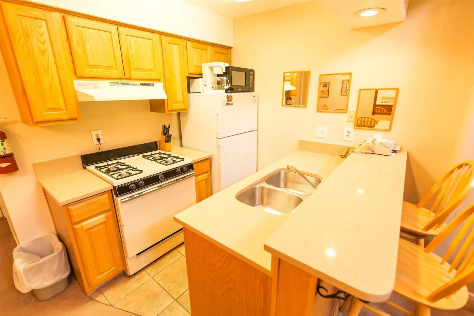 Auslander Condominiums