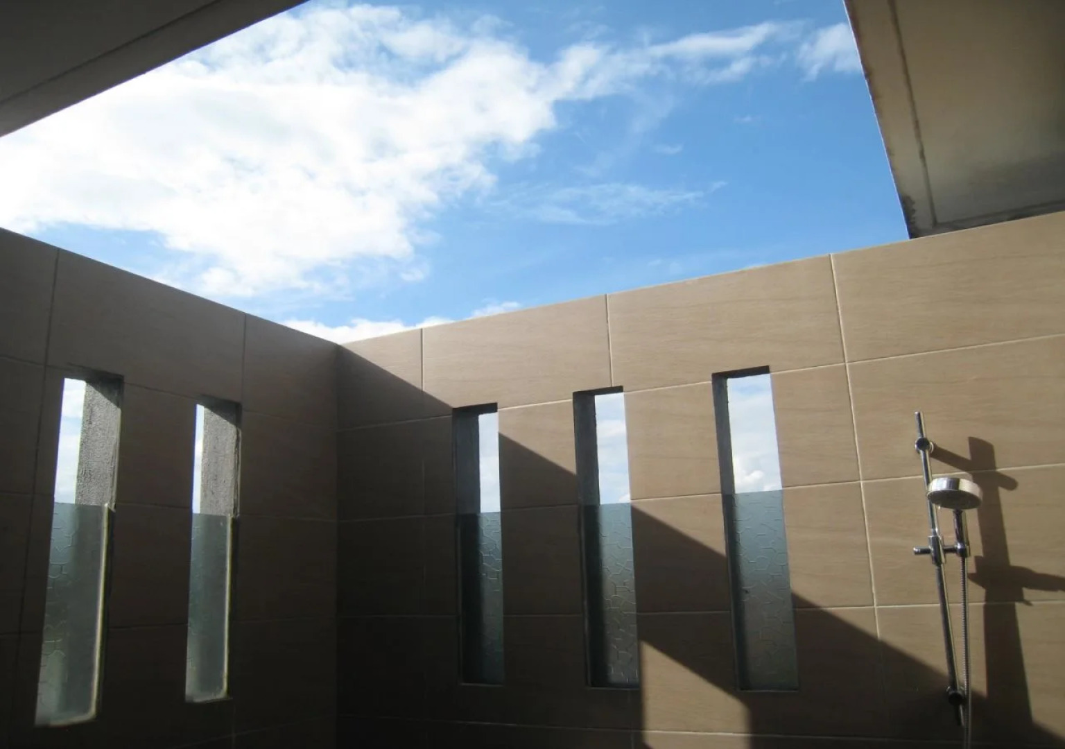 Millenium Maison Home