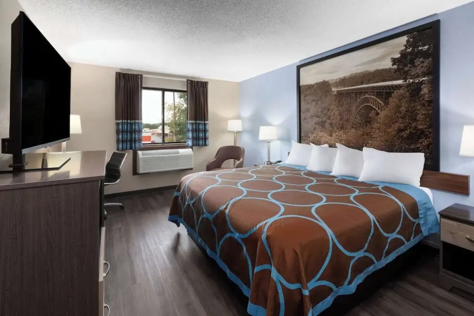 Super 8 by Wyndham Summersville/New River National Park