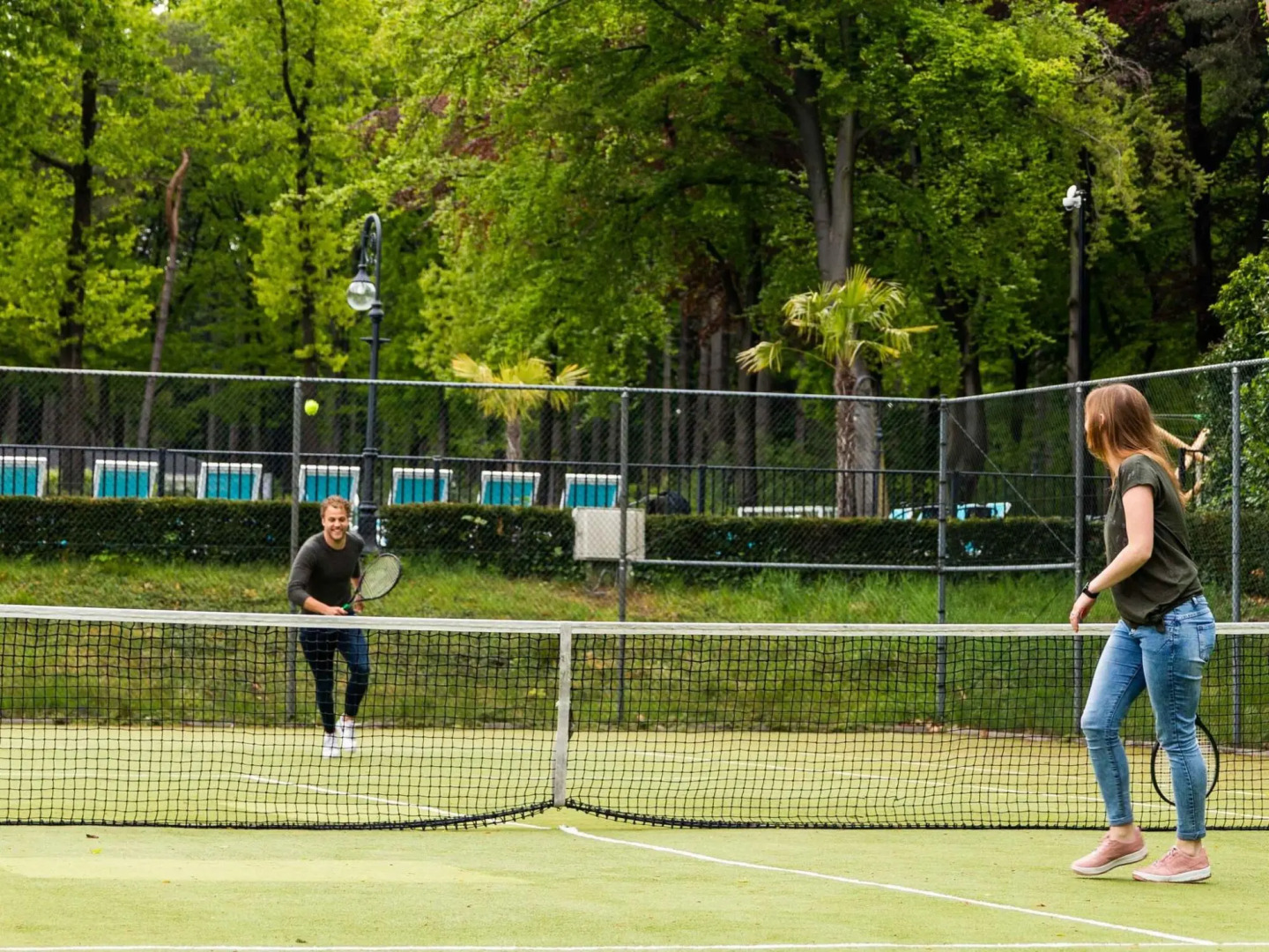 Well-maintained chalet with WiFi in a holiday park close to Park De Veluwe