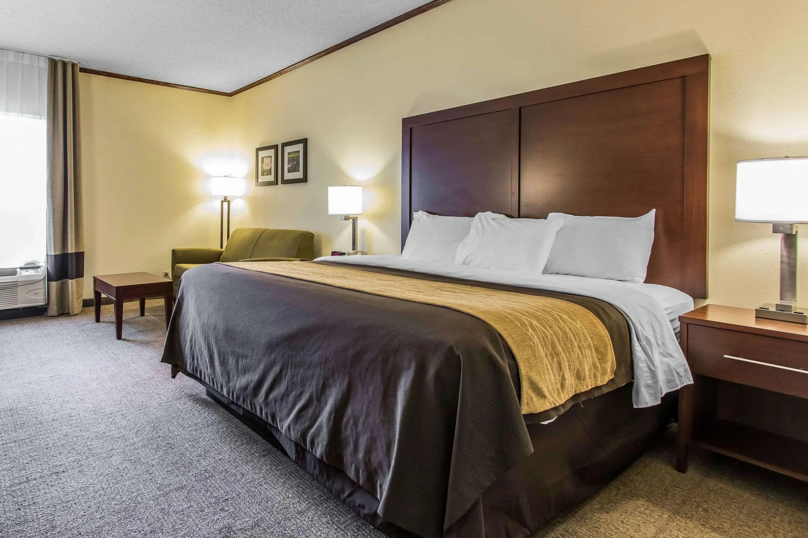 Ardmore Inn & Suites