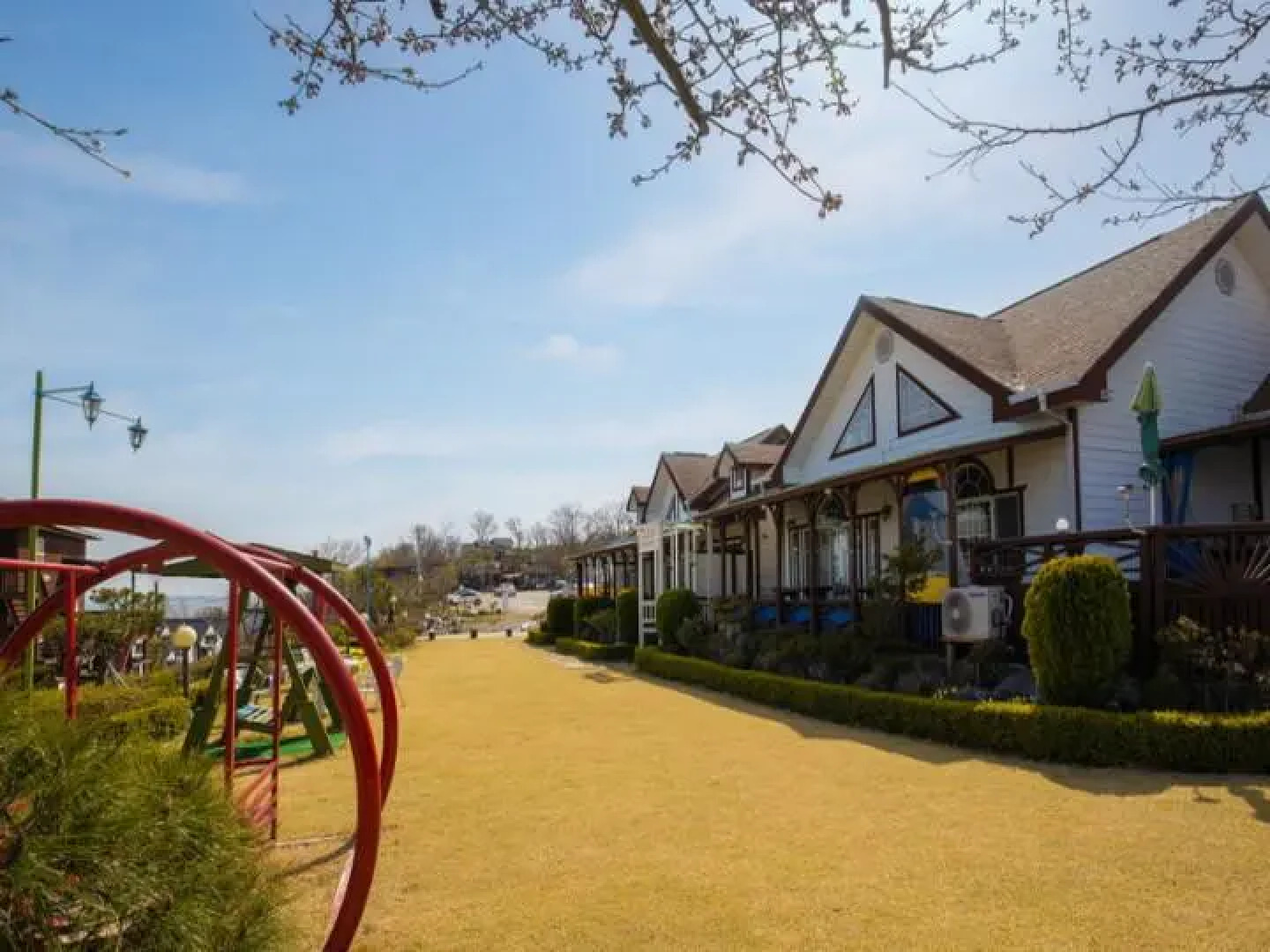 Badahyangkiae aegyun pension