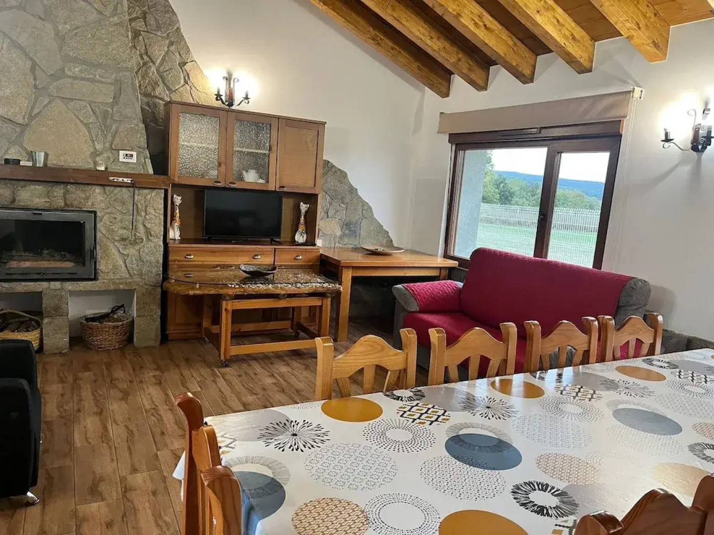 Casas Rurales Cuatro Valles