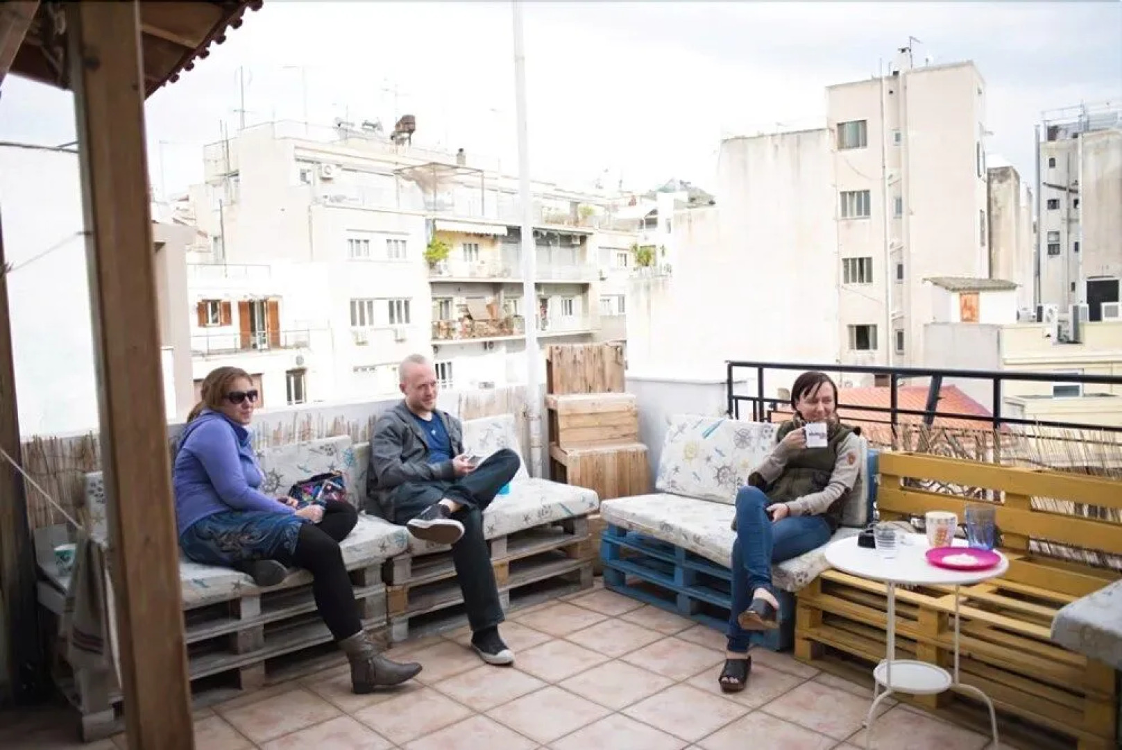 Small Funny World Athens - Hostel