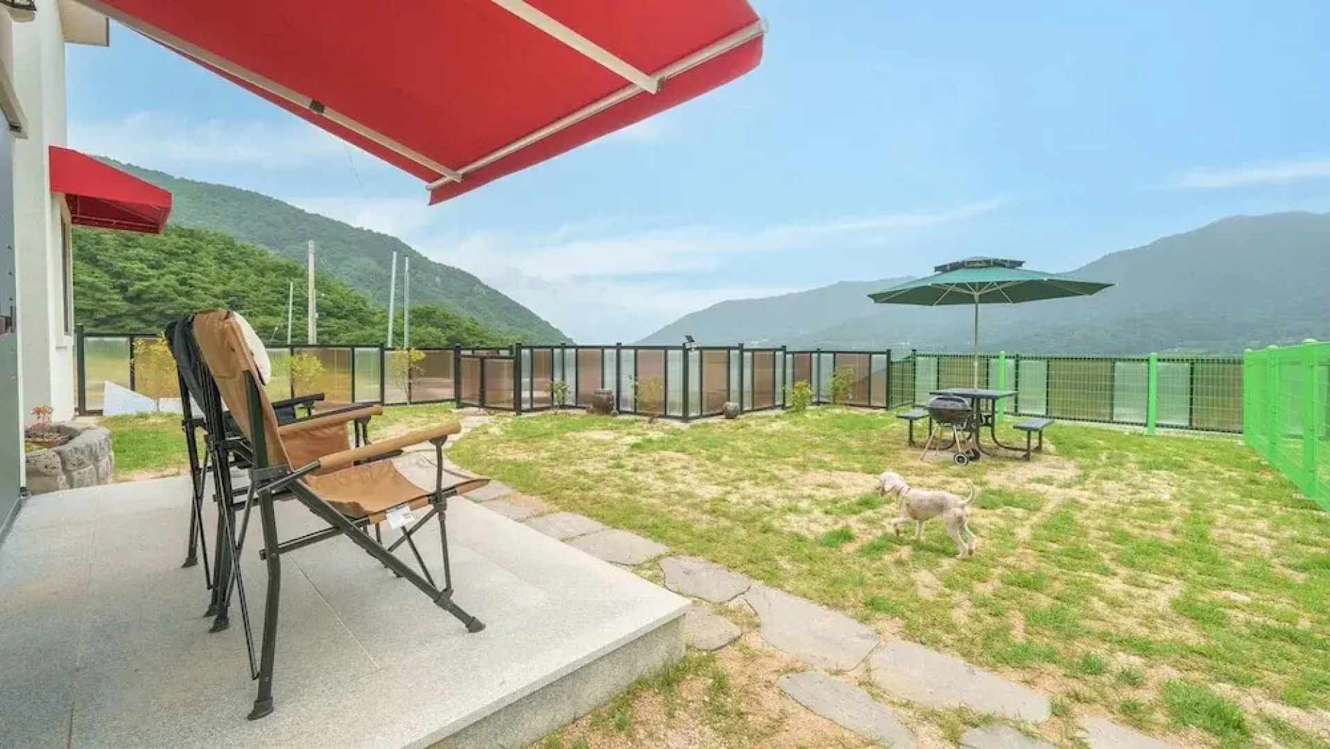 Gyeongsan Stage-ipple pet Pension