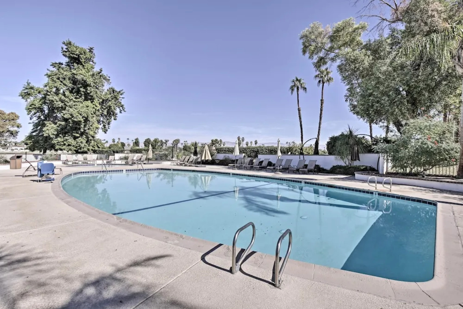 Rancho Las Palmas Resort Condo: Golf, Swim & Play!