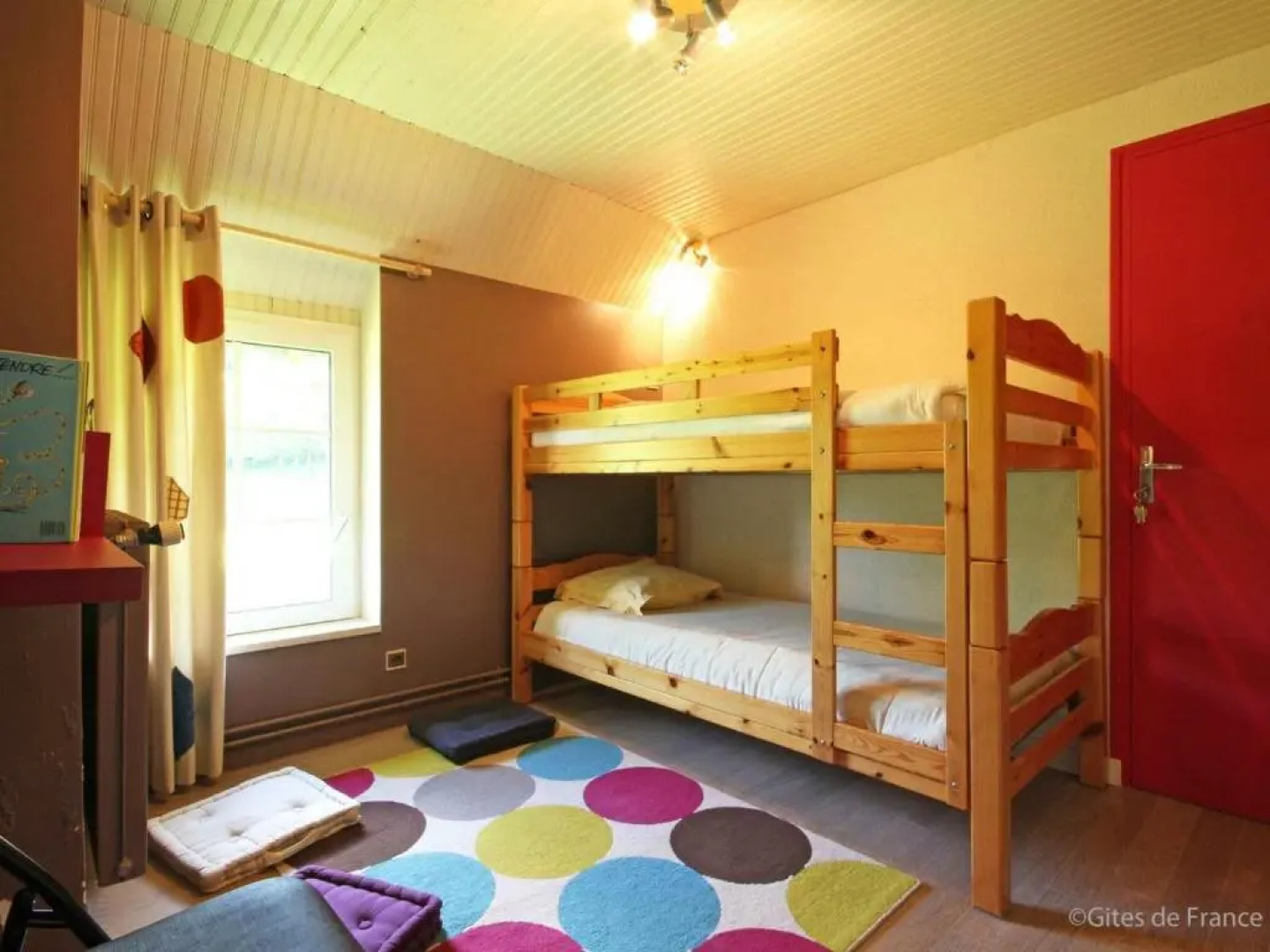 Gîte La Sauvagère, 6 pièces, 10 personnes - FR-1-497-121