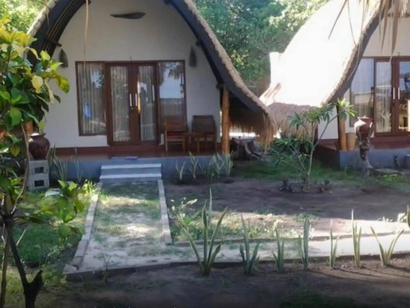 Salili Bungalows