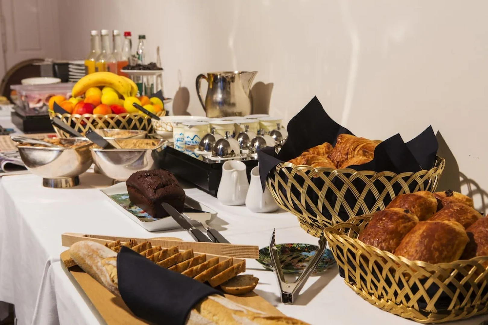 Hôtel de la Villeon - Hôtel 4**** - Bar - Jardins avec vues sur les vignobles - 50mns au sud de Lyon, en Ardèche