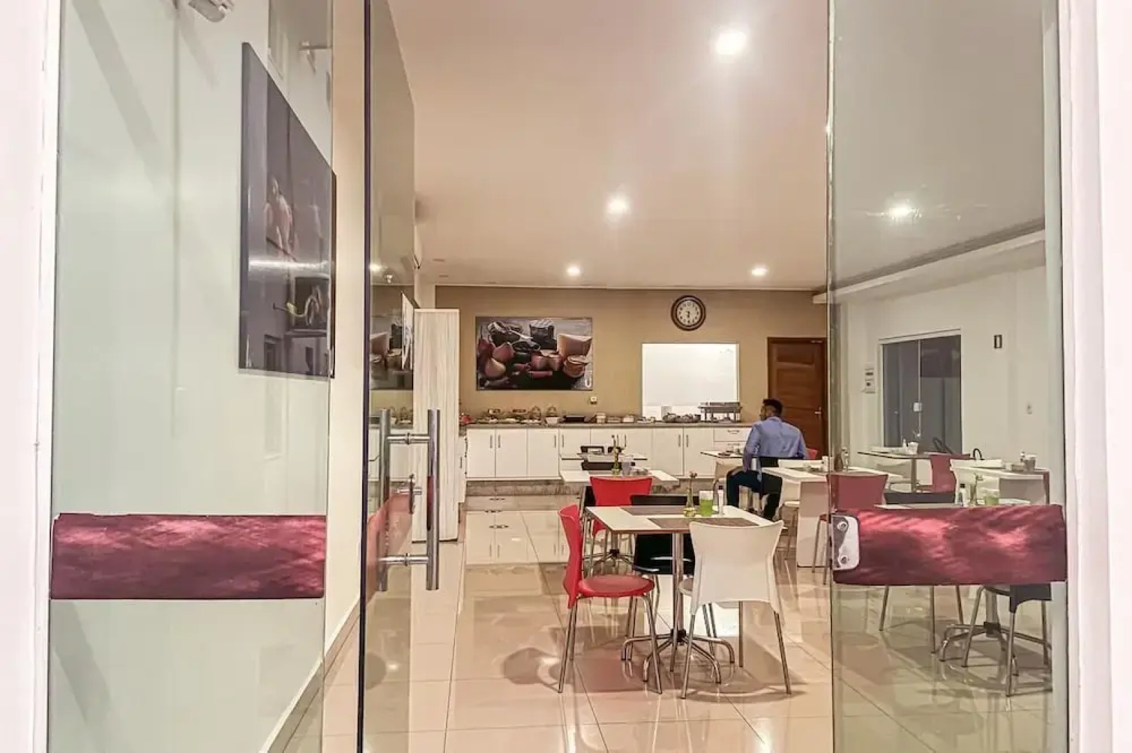 Urbanos Hotel