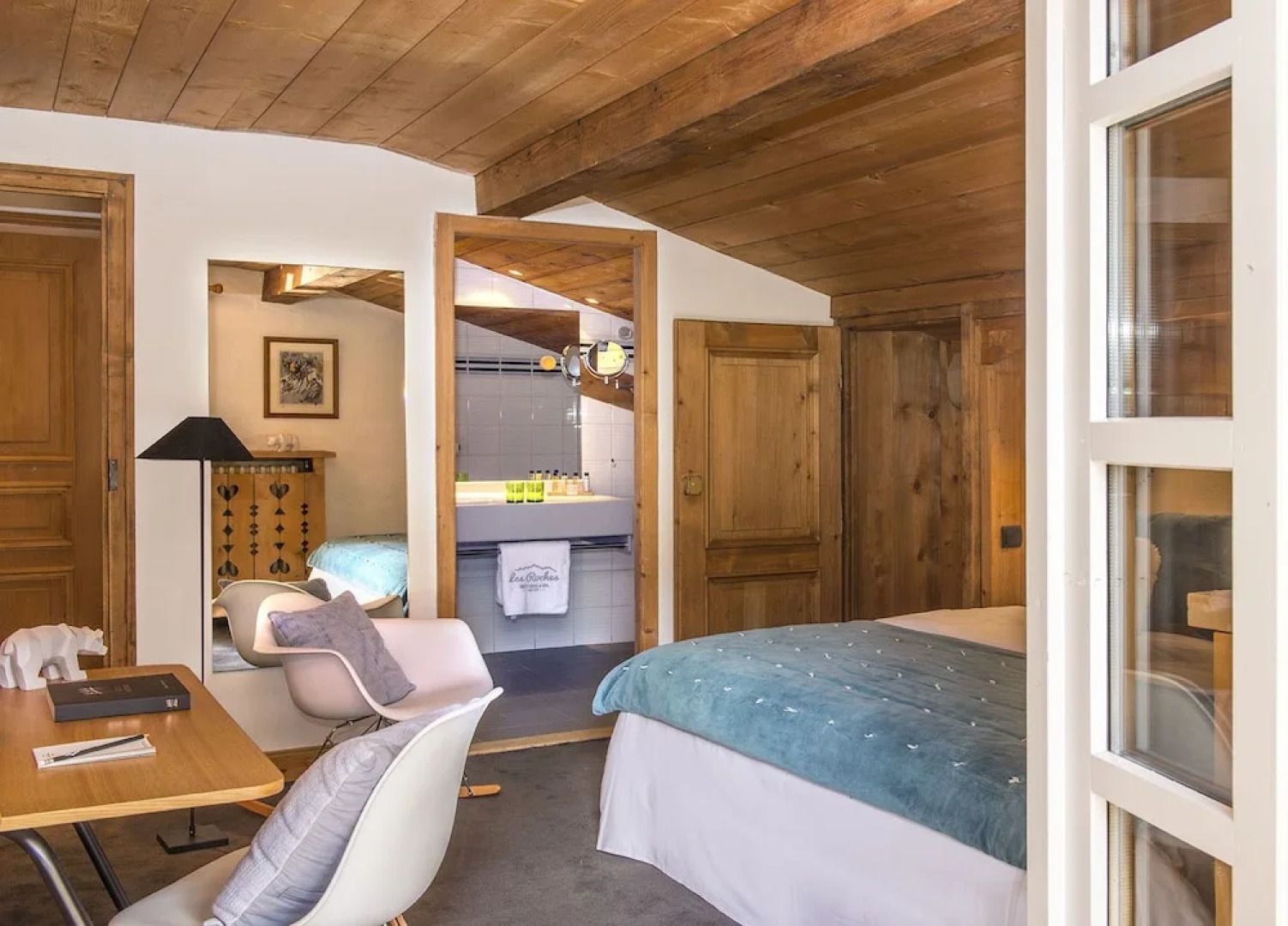 Hôtel Les Roches Fleuries