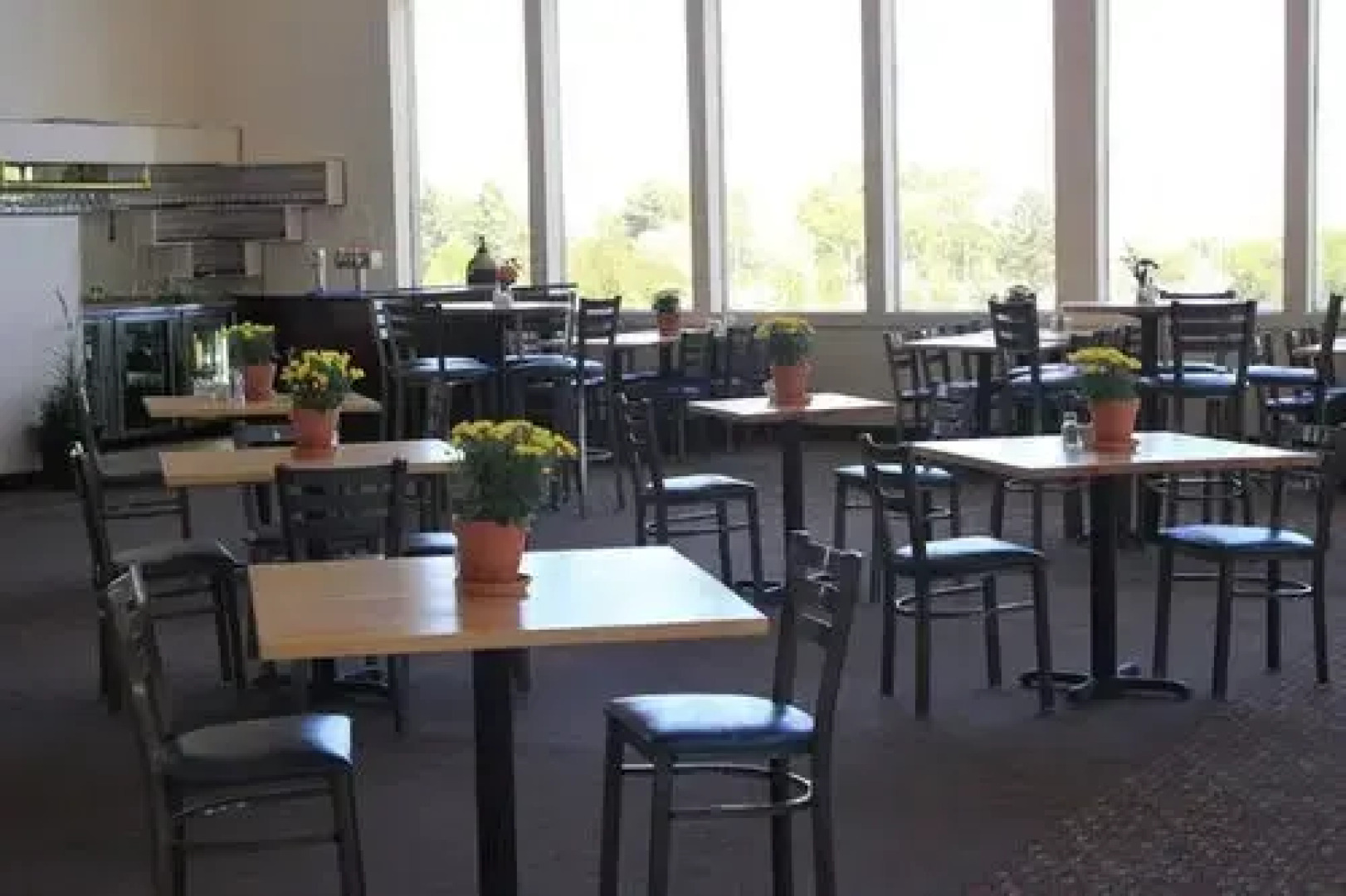 Hilltop House Hotel And Conference