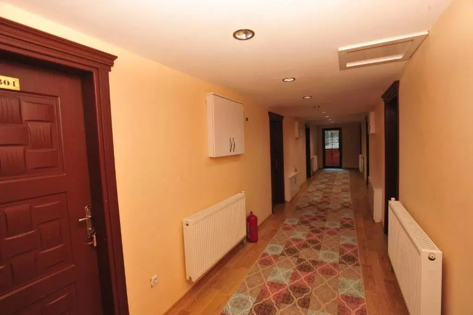 Cam Hotel & Restaurant 2