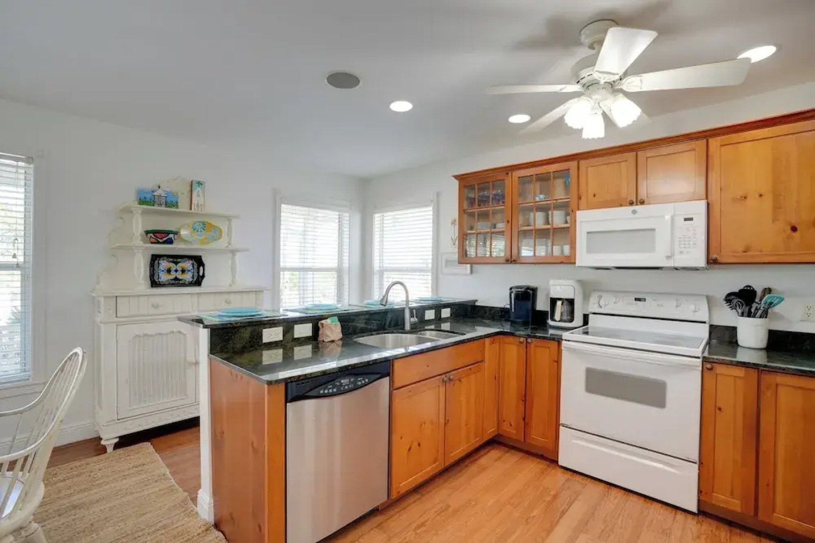 Bokeelia Island Oasis: Waterfront, Private Dock!