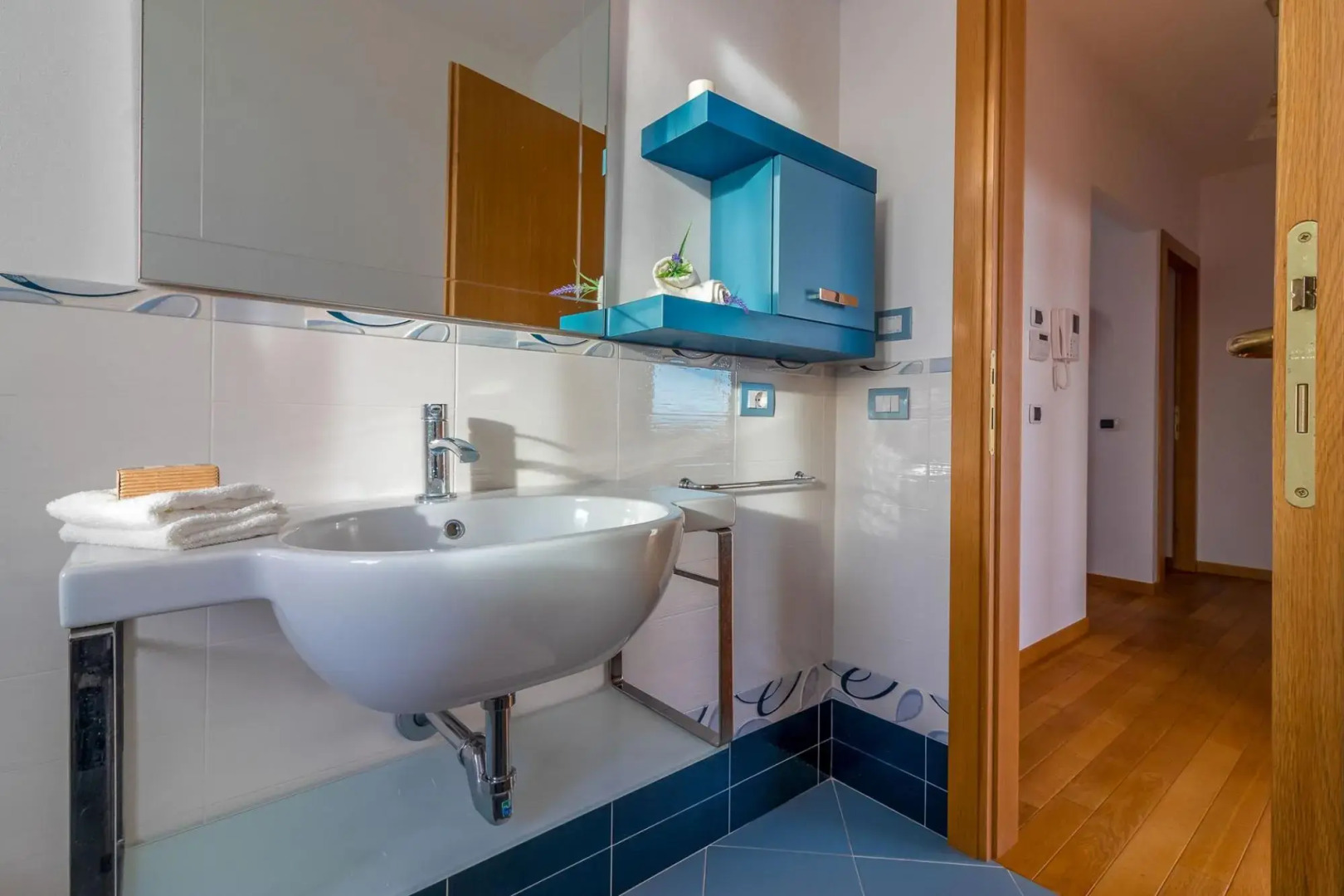 Villa Degli Olivi a Beautiful Contemporary Villa-villa Degli Olivi