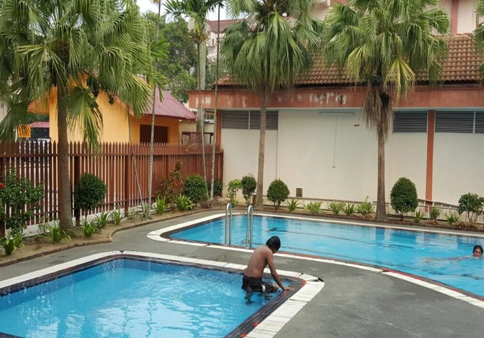 Anjung Apartment 3BR 5