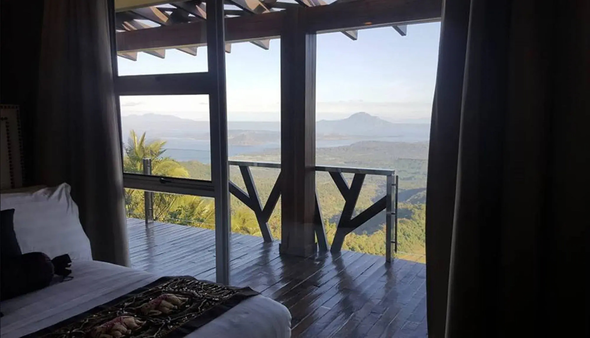 The Oriental Luxury Suites Tagaytay